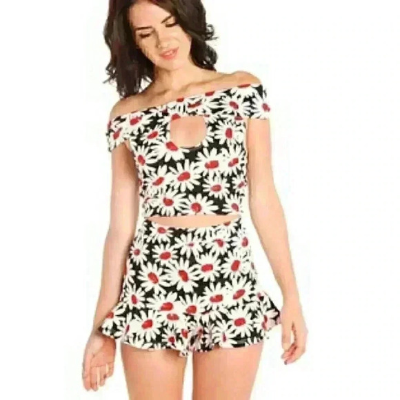 Pants - Pants Playful floral 2 piece set